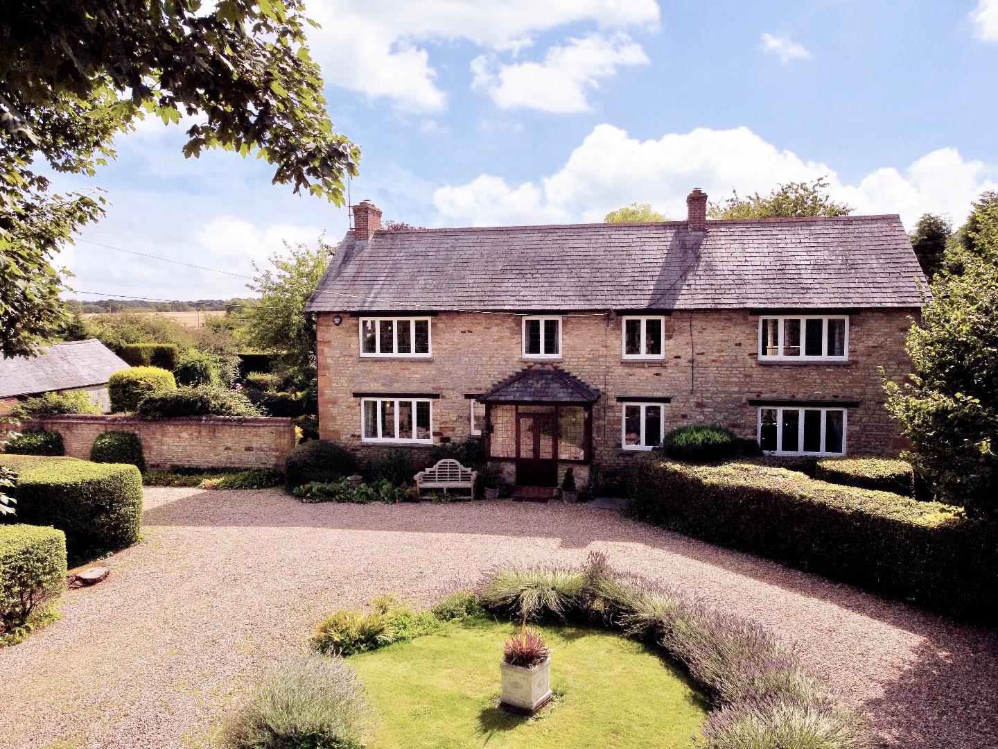 Main Road, Hackleton O'Riordan Bond